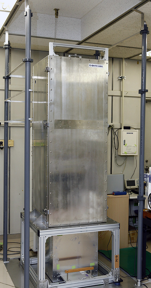 走査型SQUID磁気顕微鏡